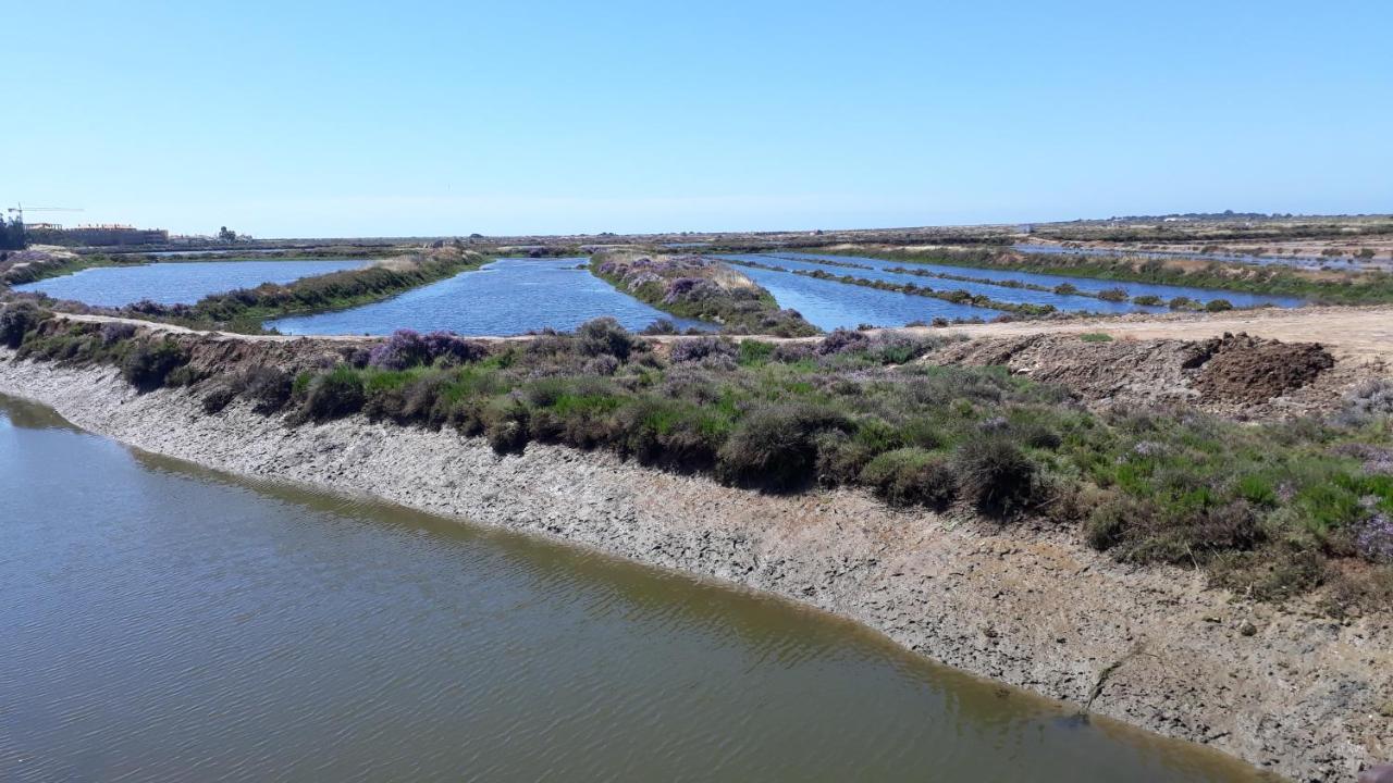 Joli Rénové Emplacement Idéal Front De Cabanas De Tavira